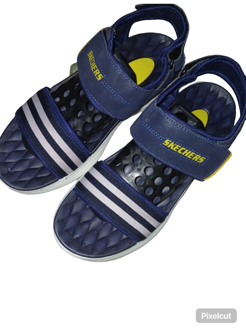 Skechers Sandal for mens Size 42 for Mens - Image 4